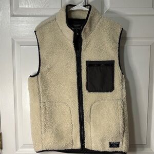 Abercrombie & Fitch Cream Fleece Vest w/ Black Accents Sz M Excellent Condition